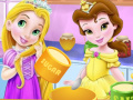 Baby Rapunzel And Baby Belle Cooking Pizza 