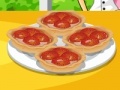 Small strawberry tarts